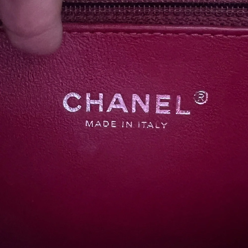 Chanel Vanity Quilted Caviar with Striped Leather - Picture 11 of 11